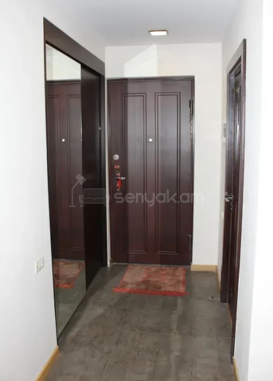 3 Սենյականոց Բնակարան, 90քմ, 4/9 հարկ, Կապիտալ Վերանորոգված, Կահավորված