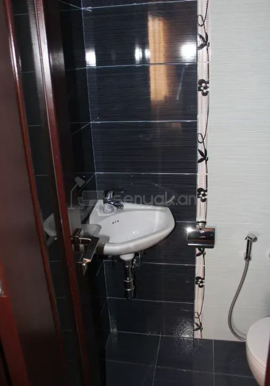 3 Սենյականոց Բնակարան, 90քմ, 4/9 հարկ, Կապիտալ Վերանորոգված, Կահավորված