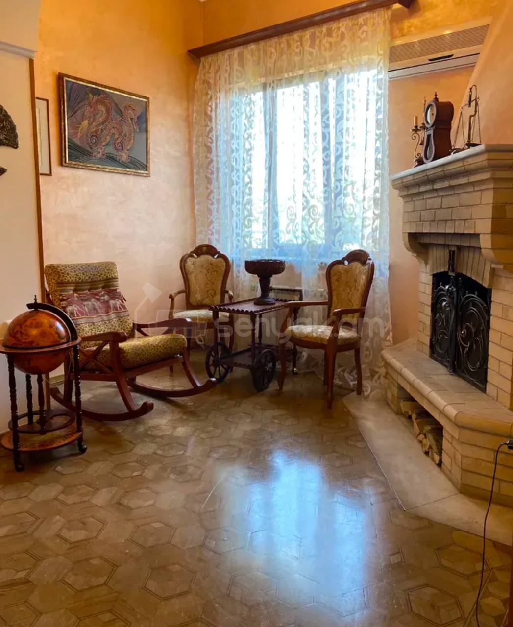 5 Սենյականոց Բնակարան Քարե Շենքում, 144քմ, 5/5 հարկ, Կապիտալ Վերանորոգված