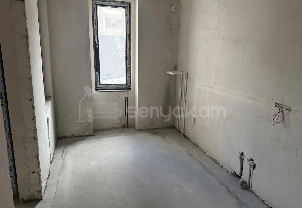 4 Սենյականոց Բնակարան, 111քմ, 2/16 հարկ, Զրոյական Վիճակում