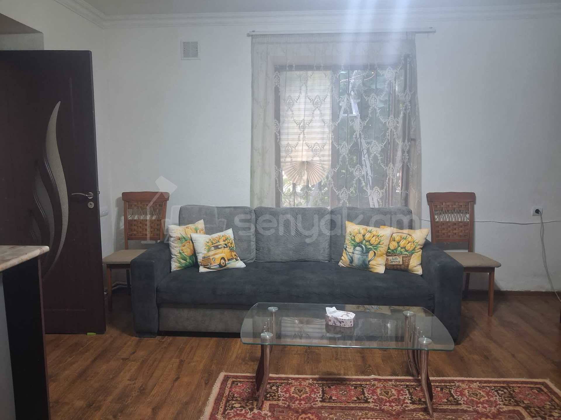 3 Սենյականոց Սեփական Տուն, 60քմ, Կոսմետիկ Վերանորոգված, Կահավորված