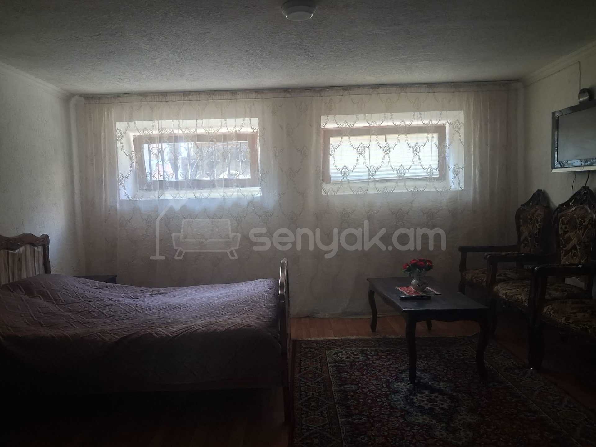 3 Սենյականոց Սեփական Տուն, 60քմ, Կոսմետիկ Վերանորոգված, Կահավորված