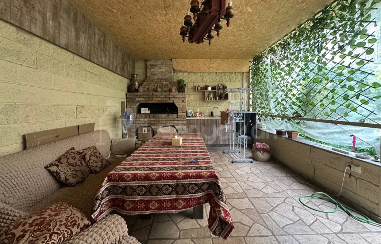 5 Սենյականոց Բնակարան Նորակառույցում, 210քմ, 3/3 հարկ, Կապիտալ Վերանորոգված