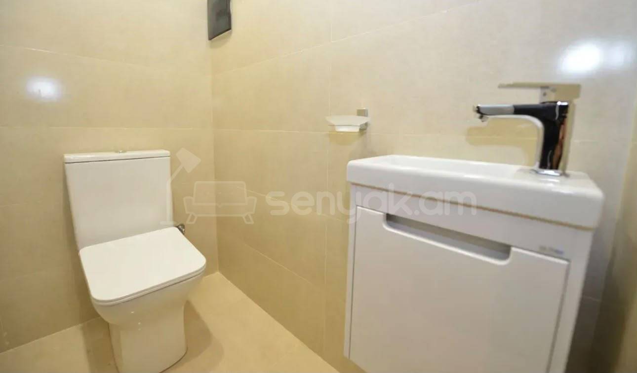 4 Սենյականոց Բնակարան, 150քմ, 7/10 հարկ, Կապիտալ Վերանորոգված, Կահավորված