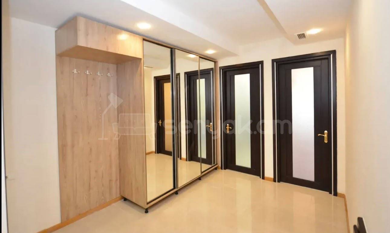 4 Սենյականոց Բնակարան, 150քմ, 7/10 հարկ, Կապիտալ Վերանորոգված, Կահավորված