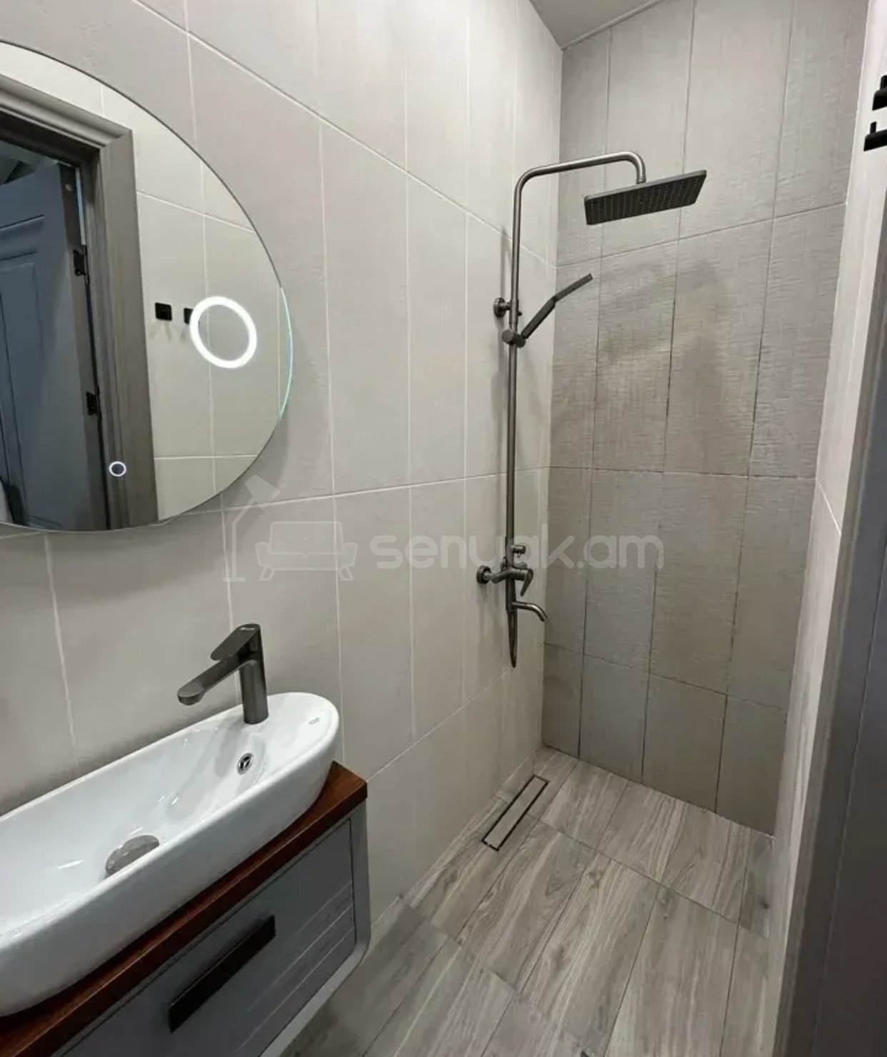 3 Սենյականոց Բնակարան Նորակառույցում, 65քմ, 3/8 հարկ, Դիզայներական Վերանորոգված