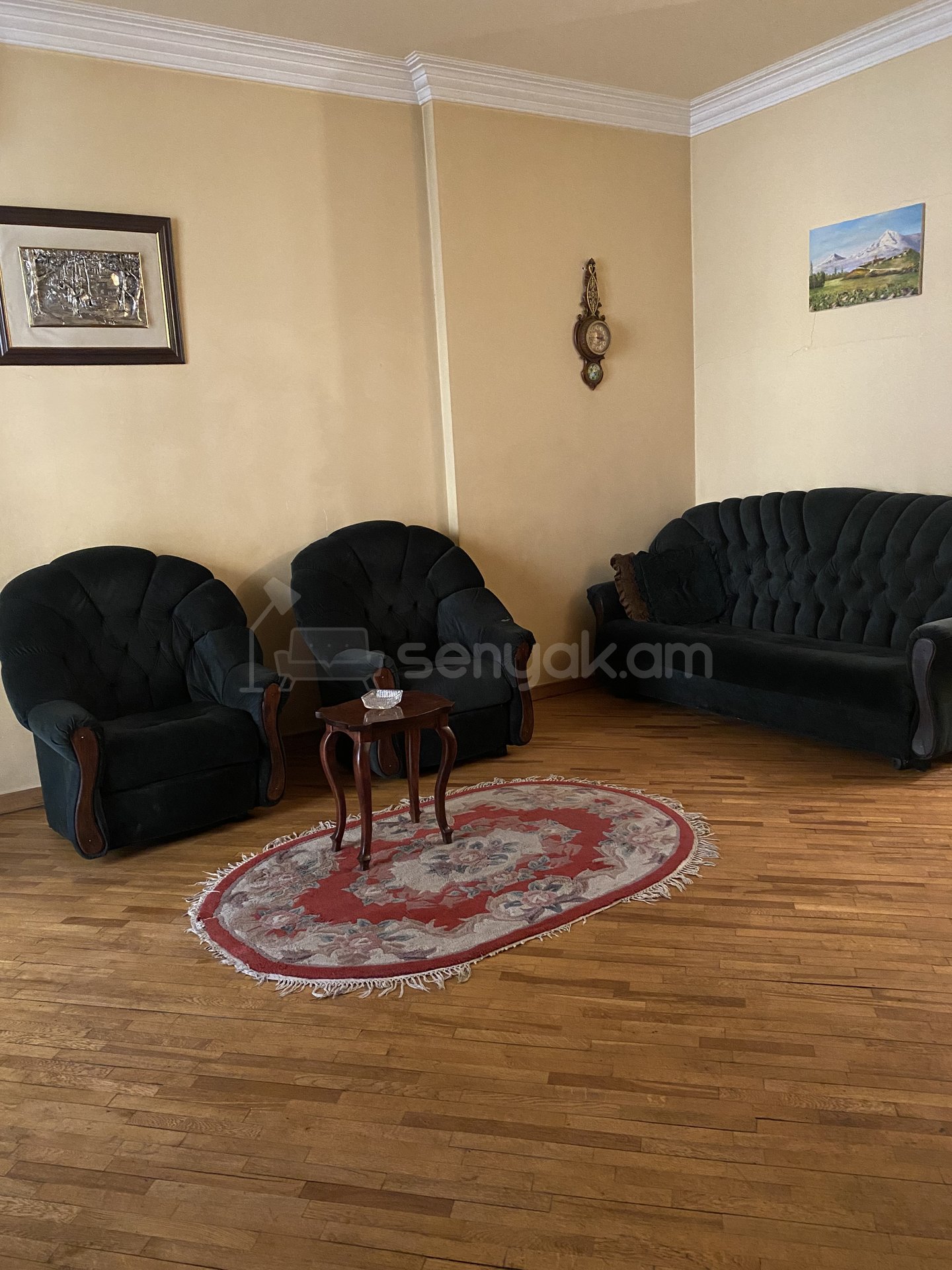 3 Սենյականոց Բնակարան Քարե Շենքում, 132քմ, 4/5 հարկ, Կապիտալ Վերանորոգված, Կահավորված, Արևկող