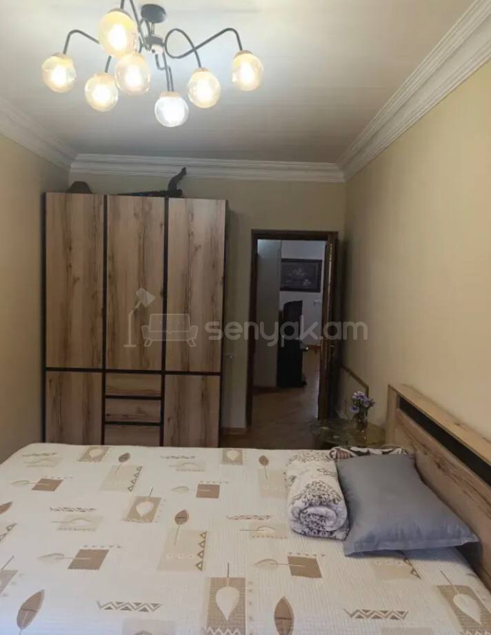 3 Սենյականոց Բնակարան Քարե Շենքում, 58քմ, 4/5 հարկ, Կոսմետիկ Վերանորոգված