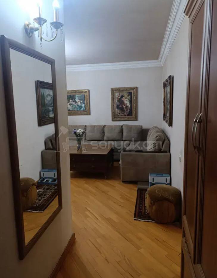3 Սենյականոց Բնակարան Քարե Շենքում, 58քմ, 4/5 հարկ, Կոսմետիկ Վերանորոգված