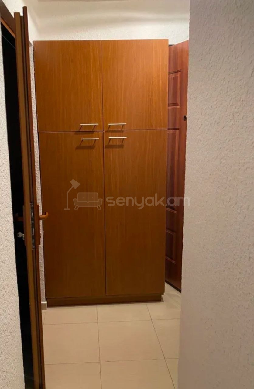 2 Սենյականոց Բնակարան, 40քմ, 4/9 հարկ, Կոսմետիկ Վերանորոգված, Կահավորված