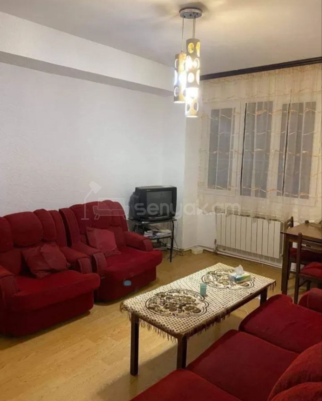 2 Սենյականոց Բնակարան, 40քմ, 4/9 հարկ, Կոսմետիկ Վերանորոգված, Կահավորված