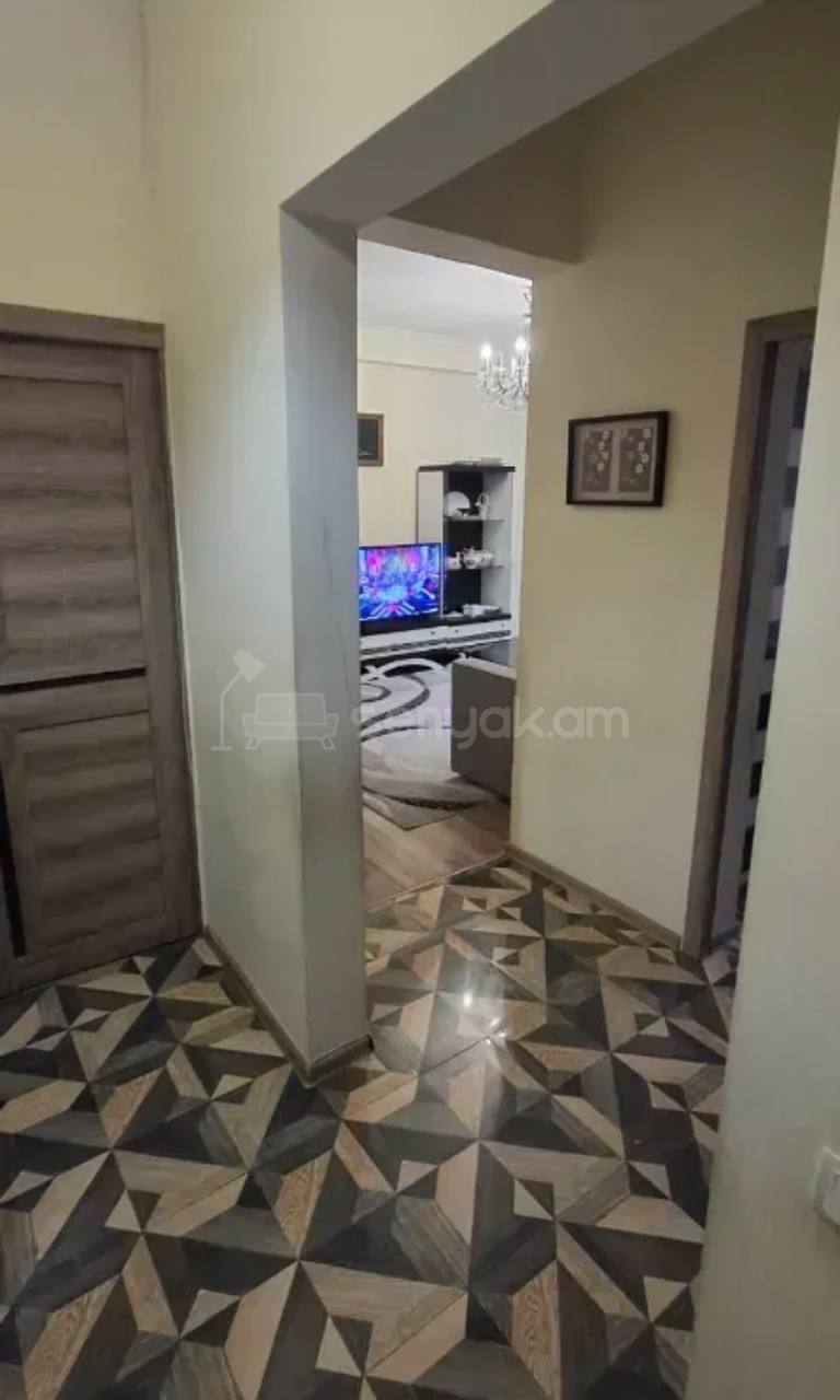 3 Սենյականոց Բնակարան, 65քմ, 3/9 հարկ, Կոսմետիկ Վերանորոգված