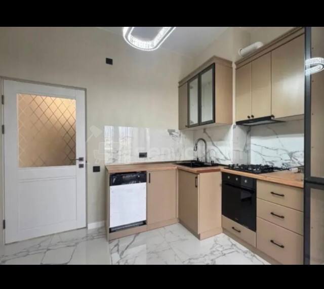 3 Սենյականոց Բնակարան Նորակառույցում, 91քմ, 2/18 հարկ, Կապիտալ Վերանորոգված