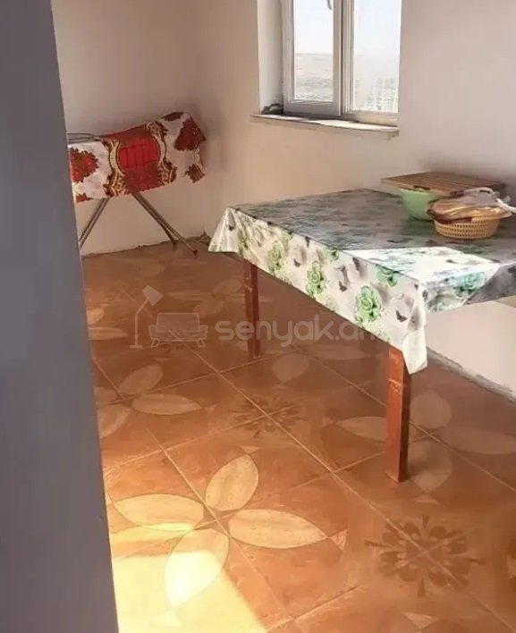 4 Սենյականոց Բնակարան, 92քմ, 2/9 հարկ, Կոսմետիկ Վերանորոգված