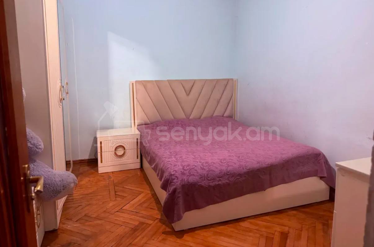 3 Սենյականոց Բնակարան, 78քմ, 1/4 հարկ, Կոսմետիկ Վերանորոգված