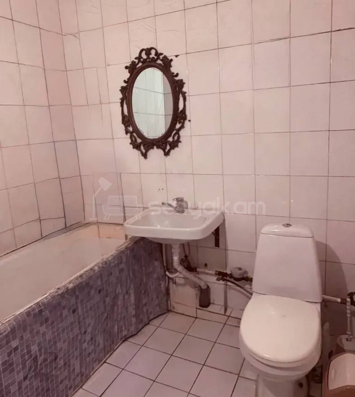 3 Սենյականոց Բնակարան, 78քմ, 1/4 հարկ, Կոսմետիկ Վերանորոգված