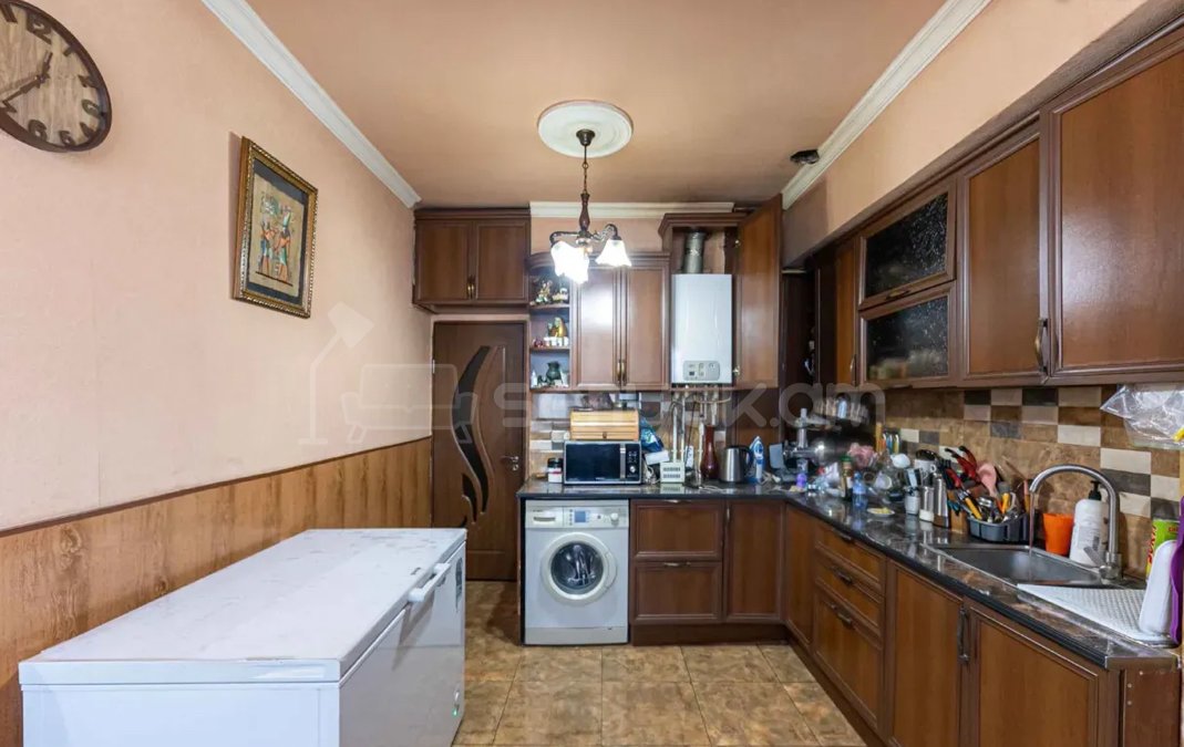 3 Սենյականոց Բնակարան, 95քմ, 10/10 հարկ, Կոսմետիկ Վերանորոգված