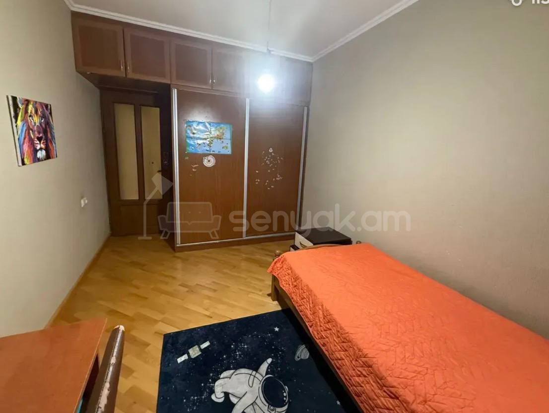 4 Սենյականոց Բնակարան, 89քմ, 5/5 հարկ, Կապիտալ Վերանորոգված