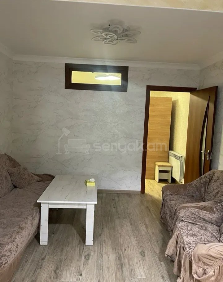 2 Սենյականոց Բնակարան, 50քմ, 1/9 հարկ, Նորմալ Վիճակում, Կահավորված