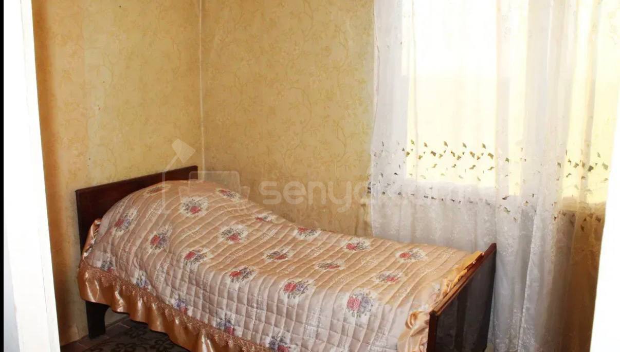 2 Սենյականոց Բնակարան Քարե Շենքում, 51քմ, 4/5 հարկ, Նորմալ Վիճակում, Կահավորված