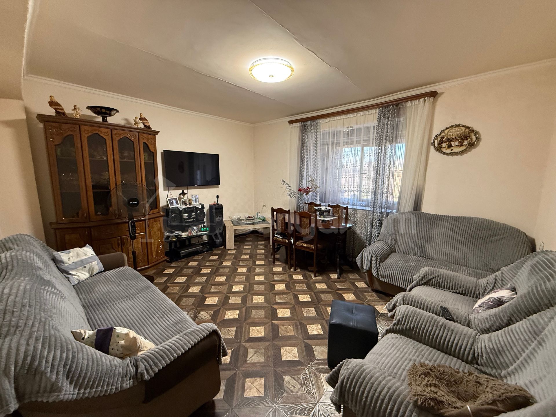 3 Սենյականոց Բնակարան, 73քմ, 9/9 հարկ, Կապիտալ Վերանորոգված
