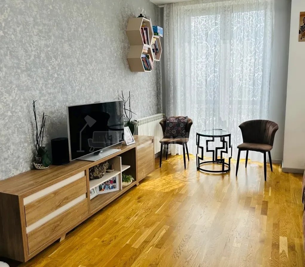 3 Սենյականոց Բնակարան Նորակառույցում, 77քմ, 9/18 հարկ, Կապիտալ Վերանորոգված, Կահավորված, Արևկող