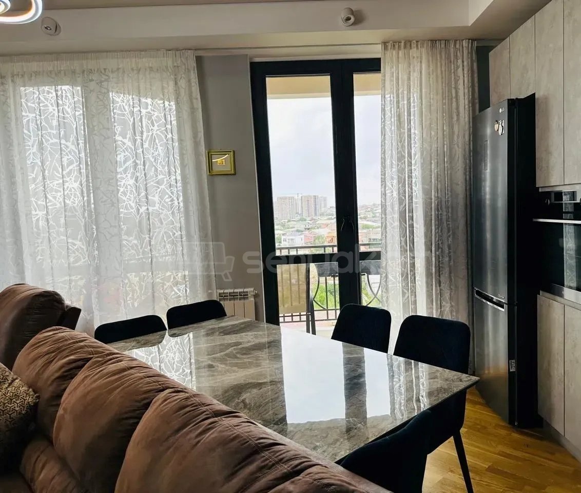 3 Սենյականոց Բնակարան Նորակառույցում, 77քմ, 9/18 հարկ, Կապիտալ Վերանորոգված, Կահավորված, Արևկող