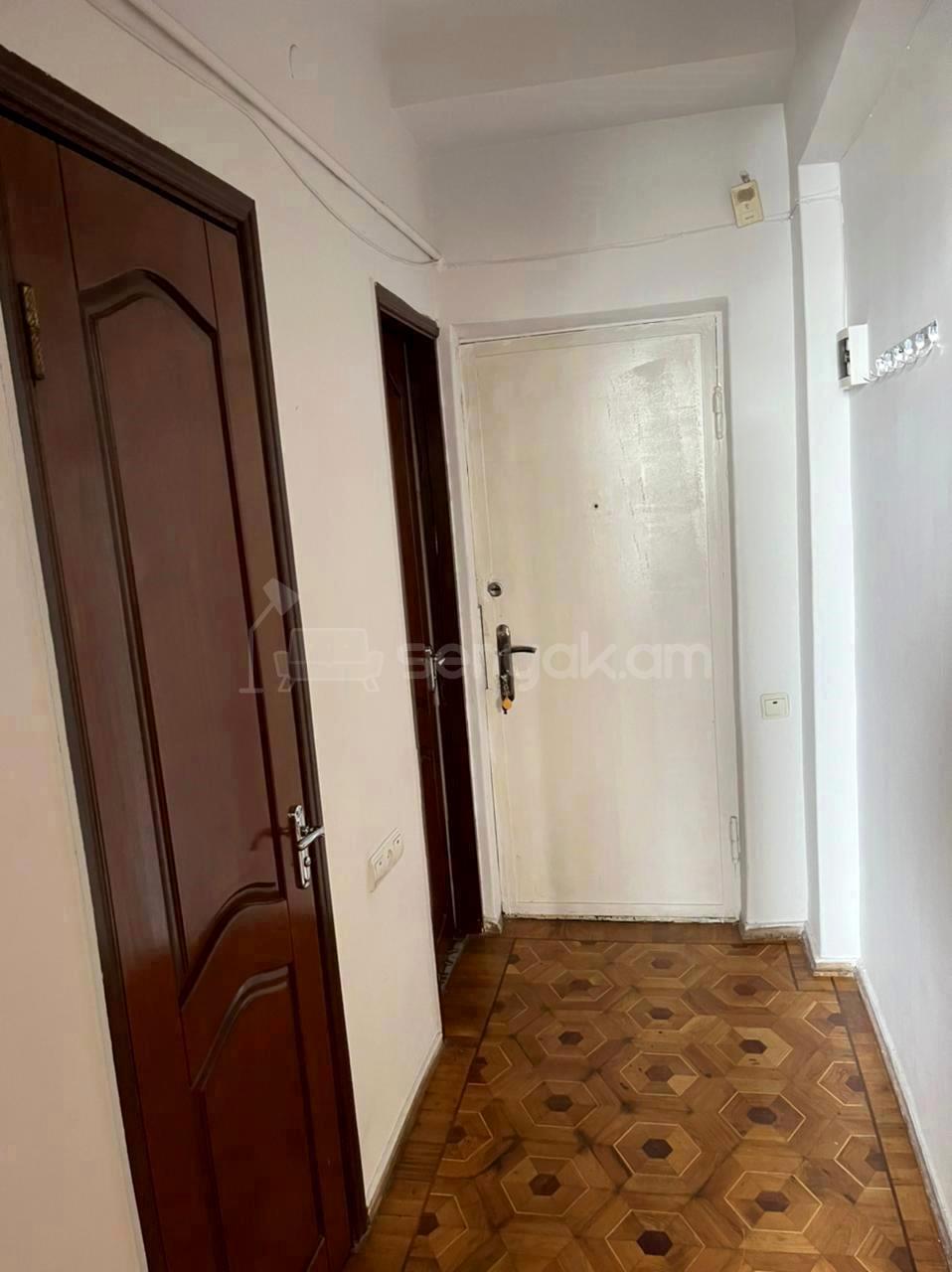 1 Սենյականոց Բնակարան, 50քմ, 4/9 հարկ, Կապիտալ Վերանորոգված, Կահավորված, Արևկող