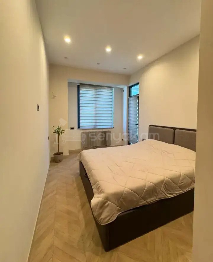 3 Սենյականոց Բնակարան Նորակառույցում, 80քմ, 11/12 հարկ, Դիզայներական Վերանորոգված, Կահավորված