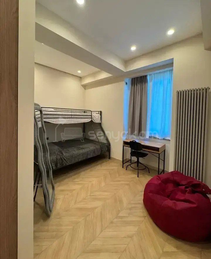 3 Սենյականոց Բնակարան Նորակառույցում, 80քմ, 11/12 հարկ, Դիզայներական Վերանորոգված, Կահավորված