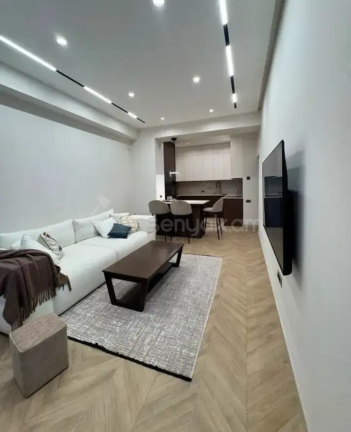 3 Սենյականոց Բնակարան Նորակառույցում, 80քմ, 11/12 հարկ, Դիզայներական Վերանորոգված, Կահավորված
