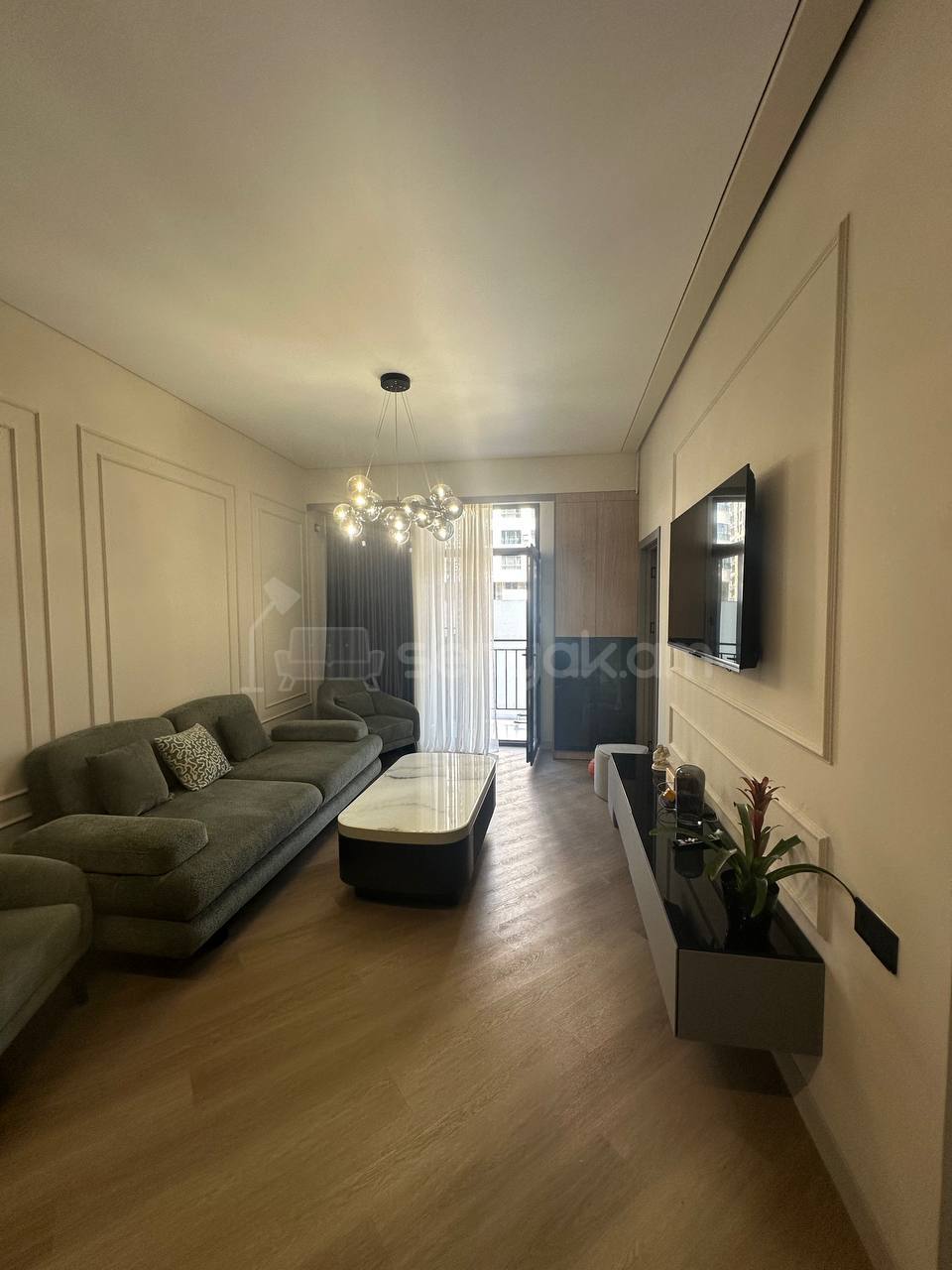 3 Սենյականոց Բնակարան Նորակառույցում, 65քմ, 4/15 հարկ, Դիզայներական Վերանորոգված, Կահավորված