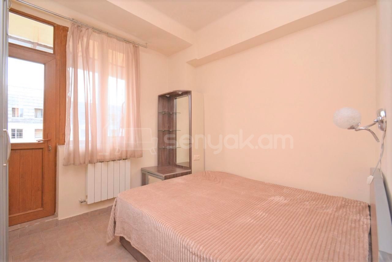 2 Սենյականոց Բնակարան, 42քմ, 5/10 հարկ, Դիզայներական Վերանորոգված