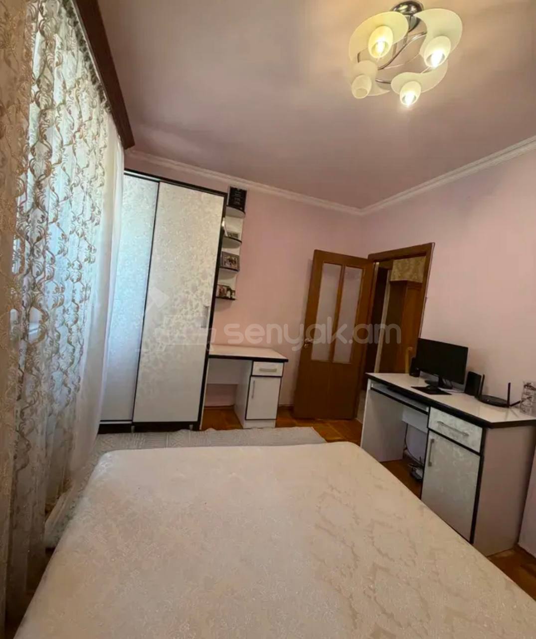 4 Սենյականոց Բնակարան, 84քմ, 1/9 հարկ, Կապիտալ Վերանորոգված