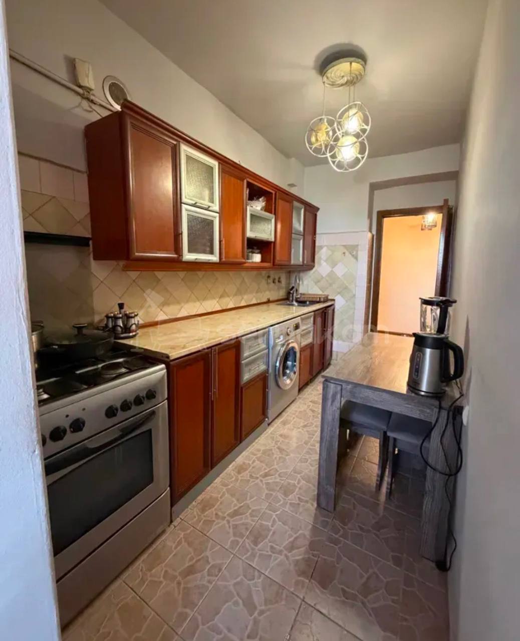 4 Սենյականոց Բնակարան, 84քմ, 1/9 հարկ, Կապիտալ Վերանորոգված