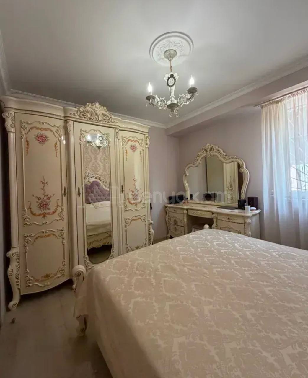 4 Սենյականոց Բնակարան, 84քմ, 1/9 հարկ, Կապիտալ Վերանորոգված