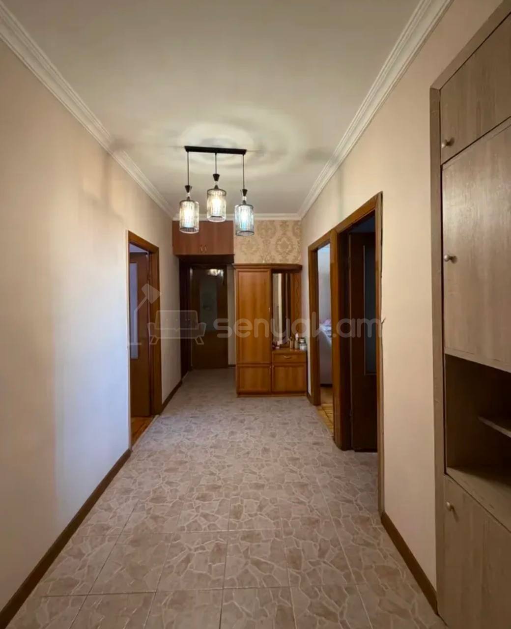 4 Սենյականոց Բնակարան, 84քմ, 1/9 հարկ, Կապիտալ Վերանորոգված