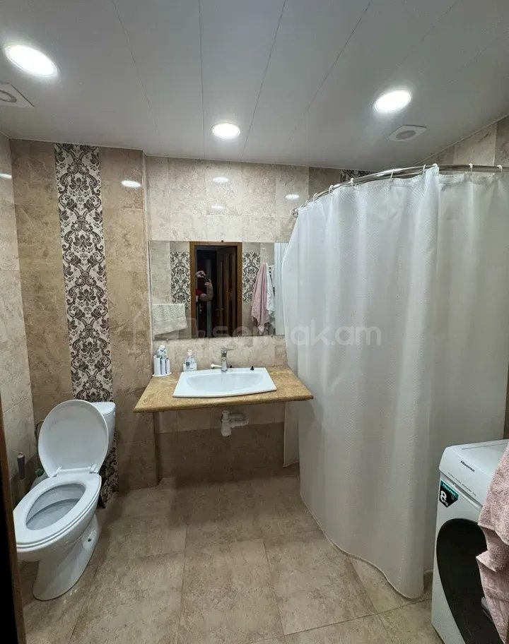 3 Սենյականոց Բնակարան, 80քմ, 4/9 հարկ, Կապիտալ Վերանորոգված