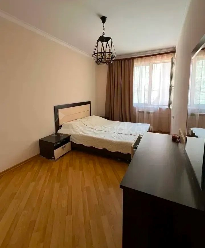 3 Սենյականոց Բնակարան, 77քմ, 3/9 հարկ, Նորմալ Վիճակում