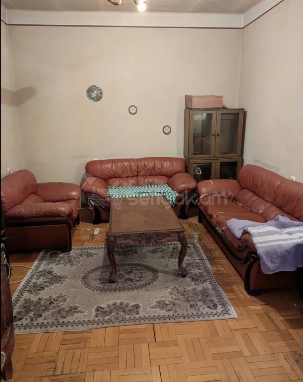 3 Սենյականոց Բնակարան Քարե Շենքում, 80քմ, 1/2 հարկ, Կապիտալ Վերանորոգված, Կահավորված