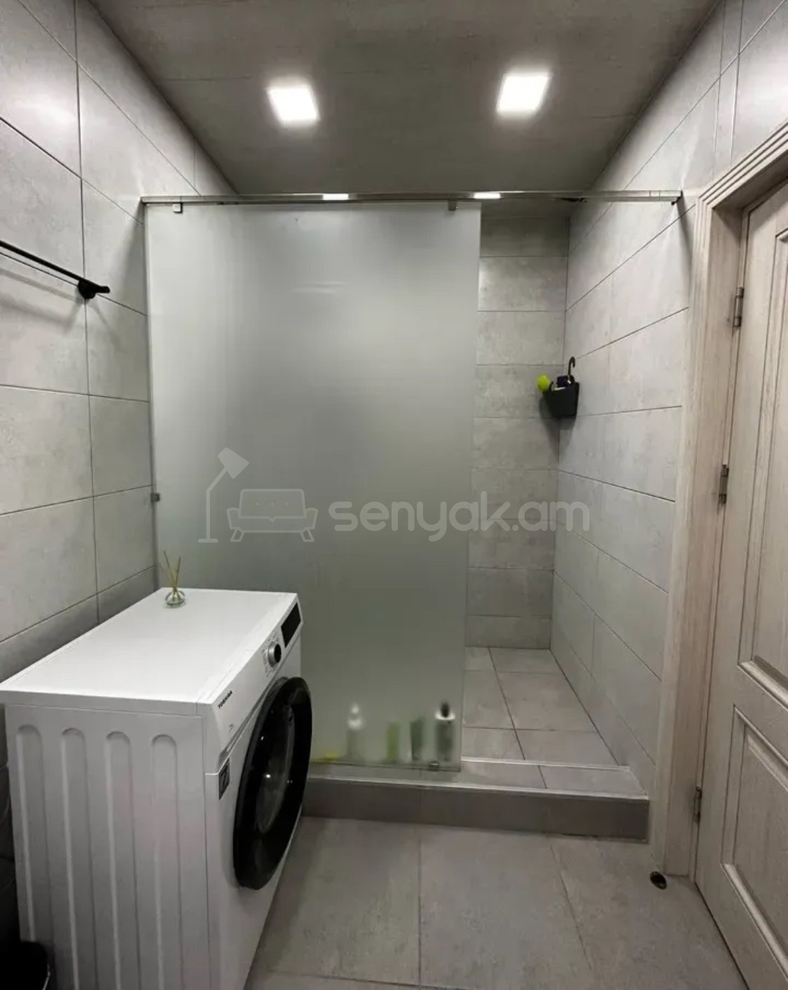 2 Սենյականոց Բնակարան Նորակառույցում, 63քմ, 4/14 հարկ, Դիզայներական Վերանորոգված, Կահավորված