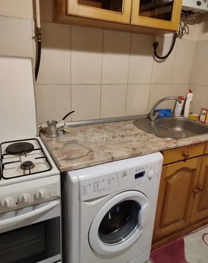 2 Սենյականոց Բնակարան Քարե Շենքում, 55քմ, 1/5 հարկ, Կապիտալ Վերանորոգված, Կահավորված