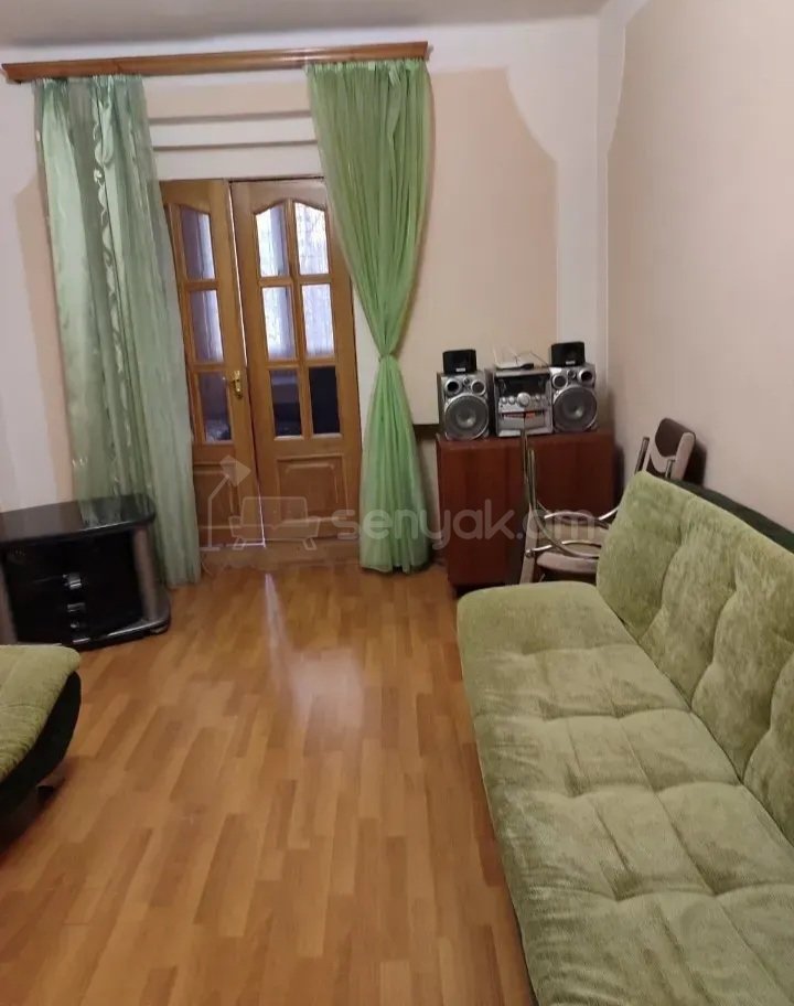 2 Սենյականոց Բնակարան Քարե Շենքում, 55քմ, 1/5 հարկ, Կապիտալ Վերանորոգված, Կահավորված
