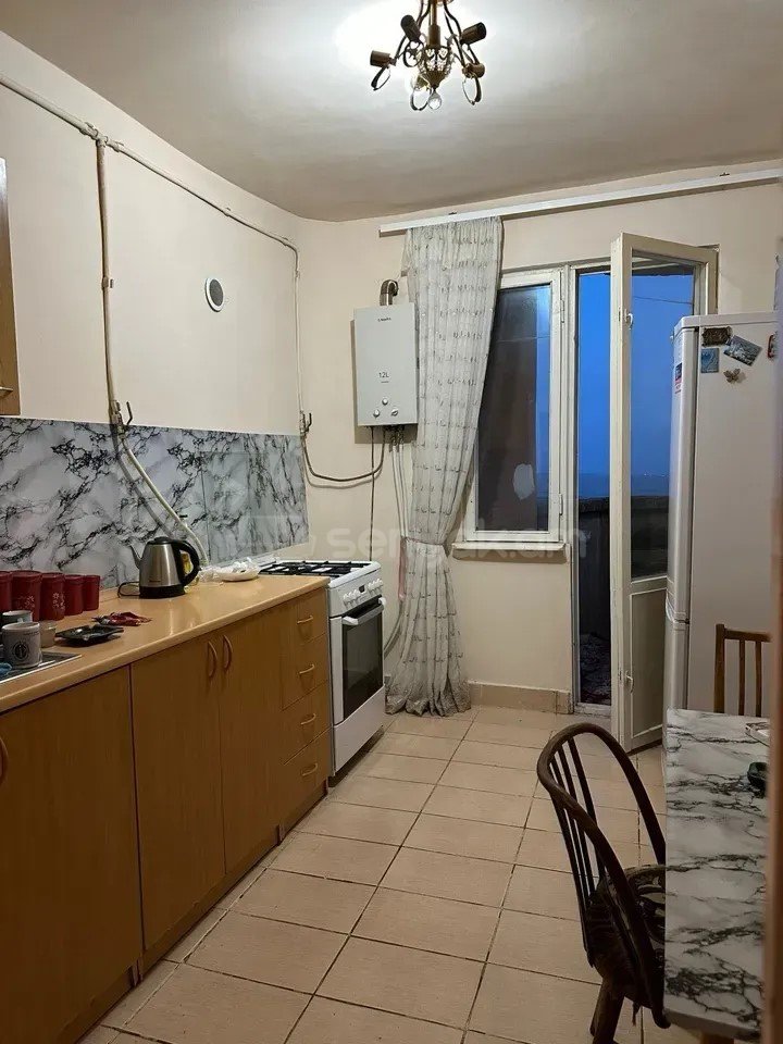 3 Սենյականոց Բնակարան, 92քմ, 13/16 հարկ, Կոսմետիկ Վերանորոգված