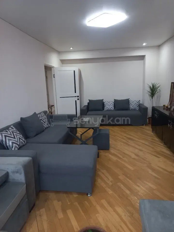3 Սենյականոց Բնակարան, 72քմ, 9/9 հարկ, Կոսմետիկ Վերանորոգված
