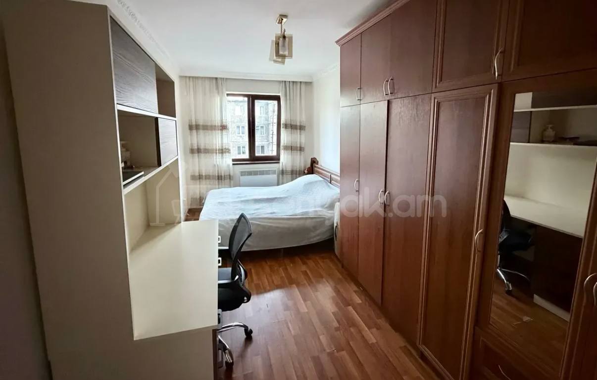 3 Սենյականոց Բնակարան, 65քմ, 3/5 հարկ, Կապիտալ Վերանորոգված