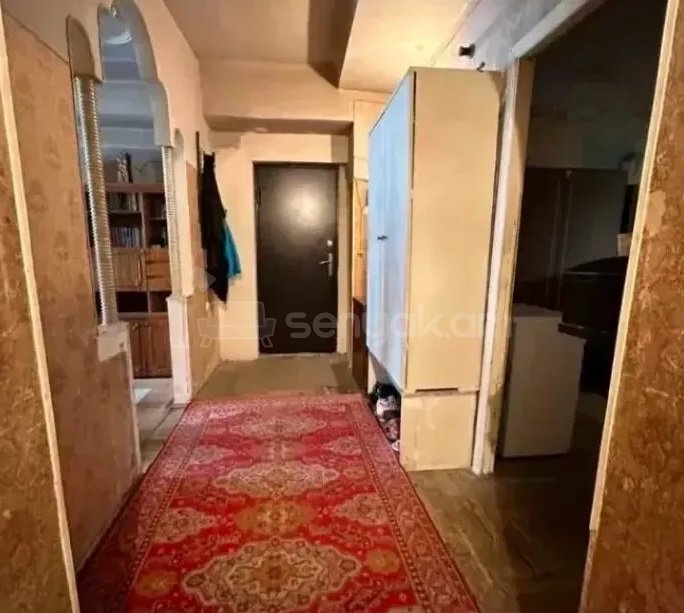 3 Սենյականոց Բնակարան, 93քմ, 8/9 հարկ, Պետական Վիճակում