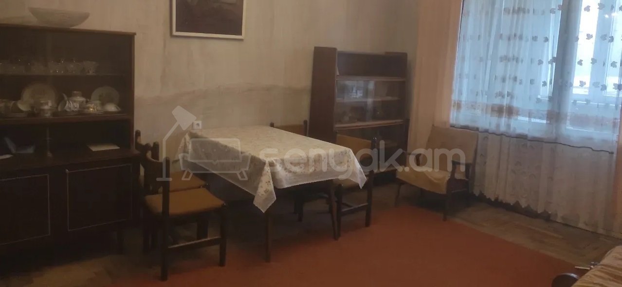 4 Սենյականոց Բնակարան, 90քմ, 6/9 հարկ, Պետական Վիճակում