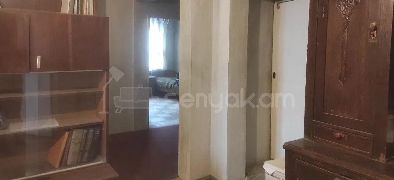 4 Սենյականոց Բնակարան, 90քմ, 6/9 հարկ, Պետական Վիճակում