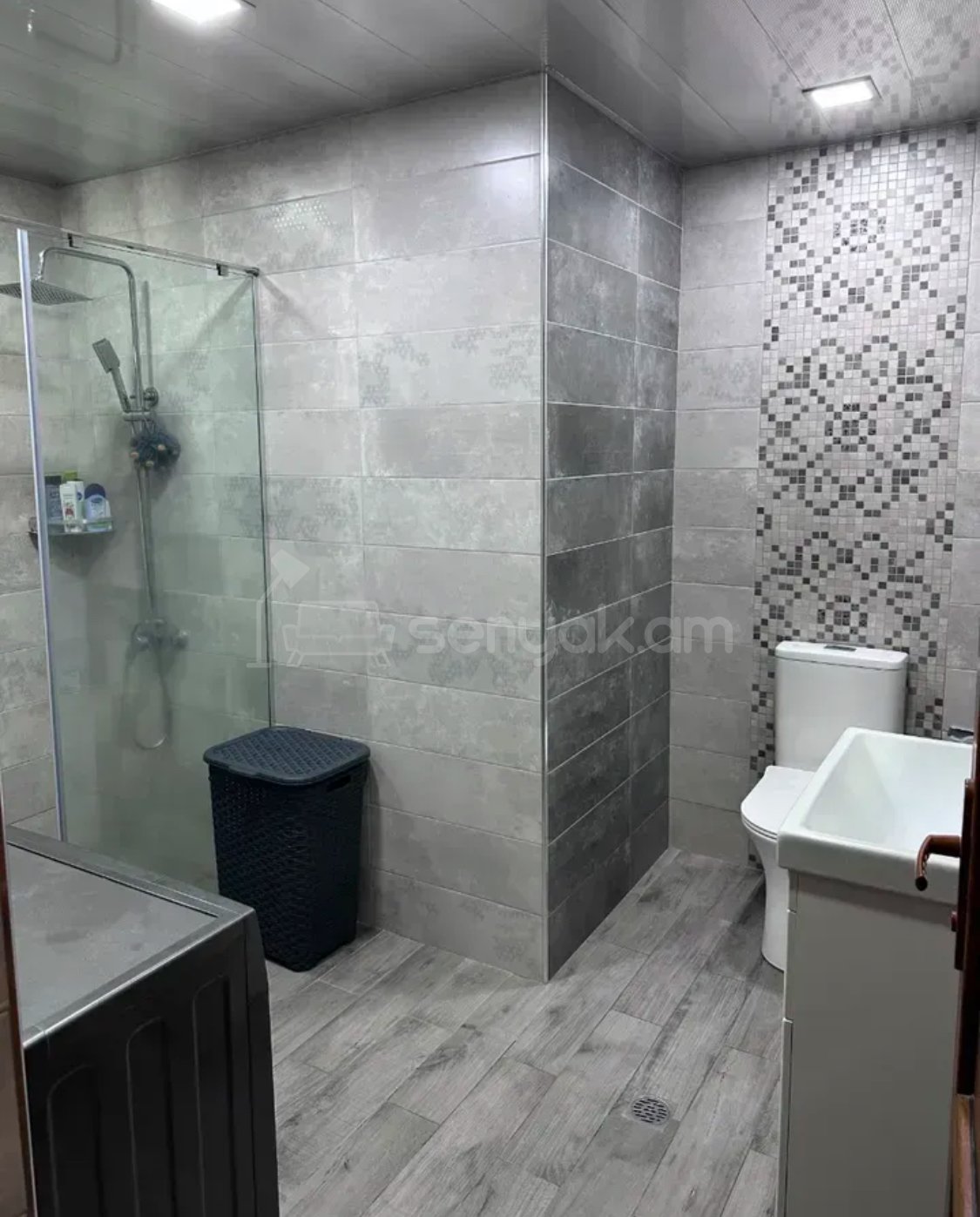 4 Սենյականոց Բնակարան Նորակառույցում, 103քմ, 5/6 հարկ, Դիզայներական Վերանորոգված